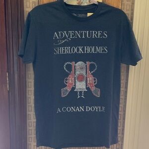 Awesome “out of print”book T shirt.Sherlock Holmes. Men’s M.  Like new.  Mint!